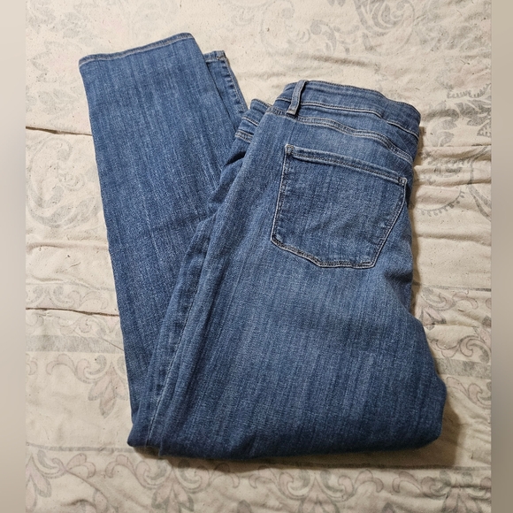 White House Black Market Denim - White House Black Market Mid Rise Girlfriend Jeans!